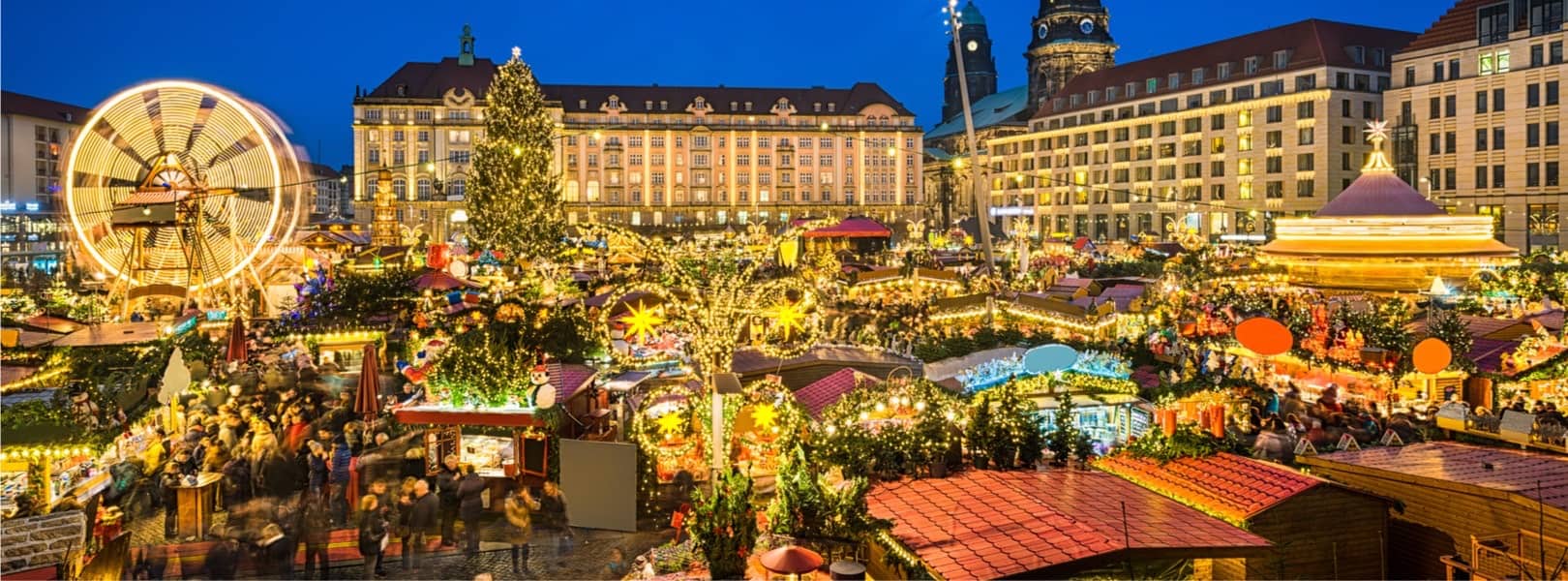 Blick auf den Dresdener Weihnachtsmarkt